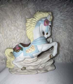 #764Vintage Michael Golden Supex Ceramic Carousel Horse with Cherub Angel Figuri